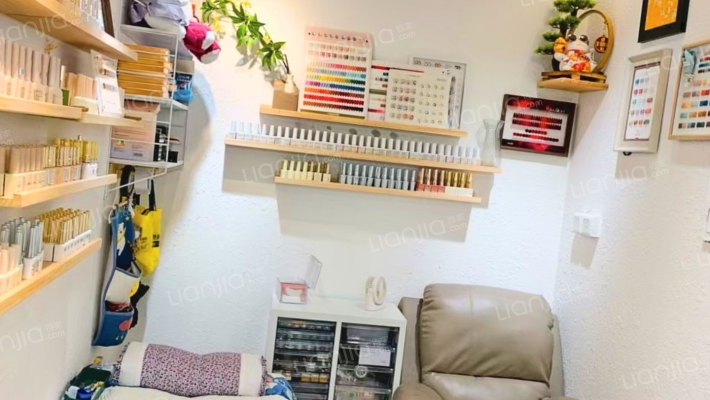 福佳新天地地下商铺二手房实景图