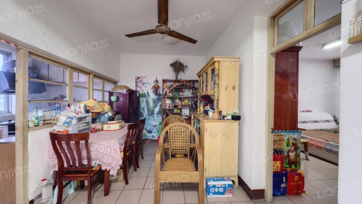 人民南路二手房实景图