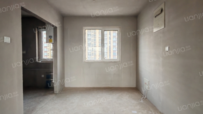 三利中和城B区大三居  格局好  价格可议-餐厅