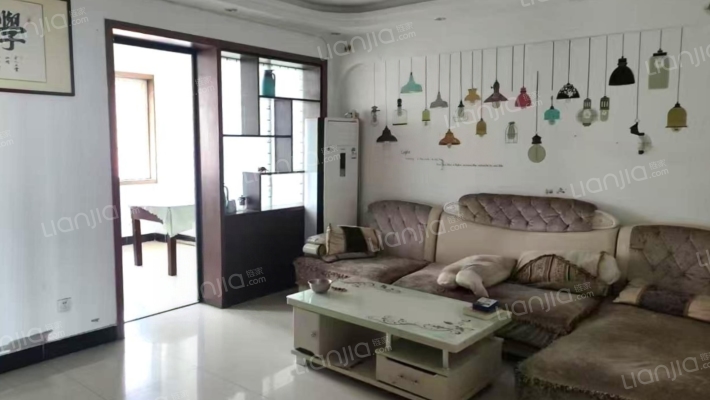 樱花小区二手房实景图