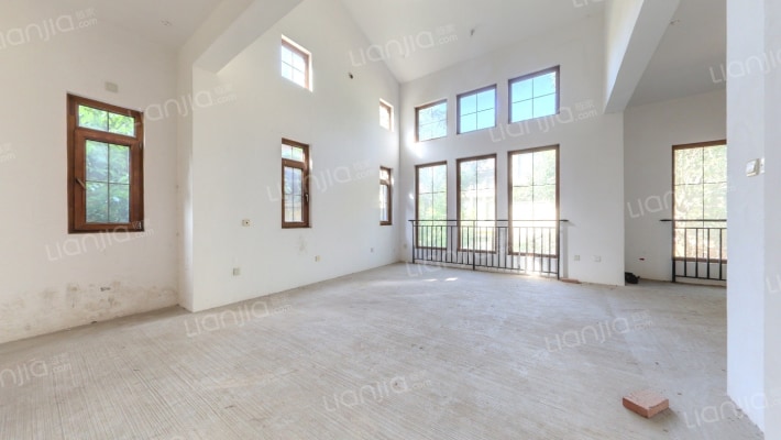 麓山国际翠云岭二手房实景图