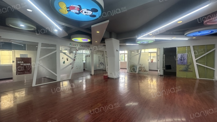 卓尔总部基地二手房实景图