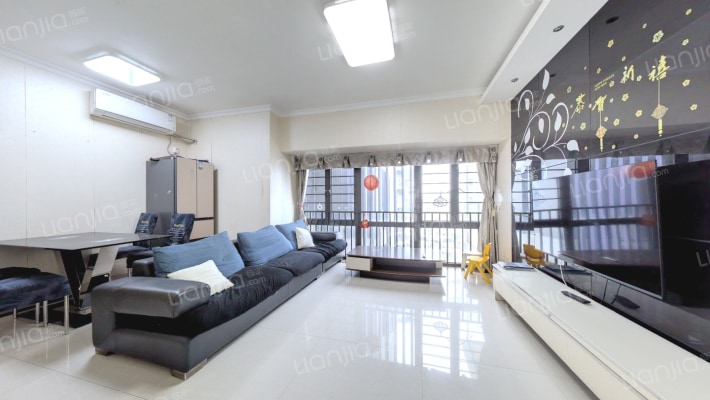 金地梅陇镇三期二手房实景图