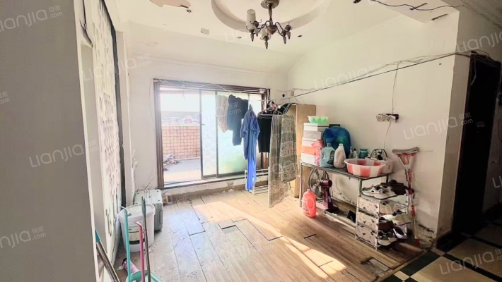 新盛花园西区二手房实景图