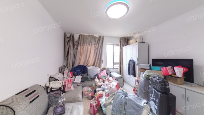 德信中外公寓二手房实景图