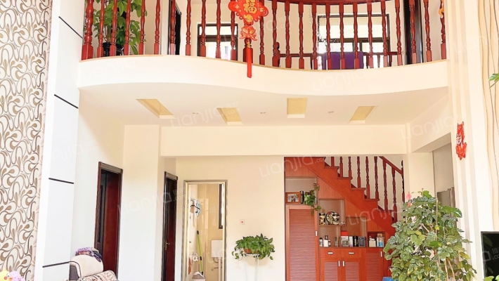 湖畔晋园二手房实景图