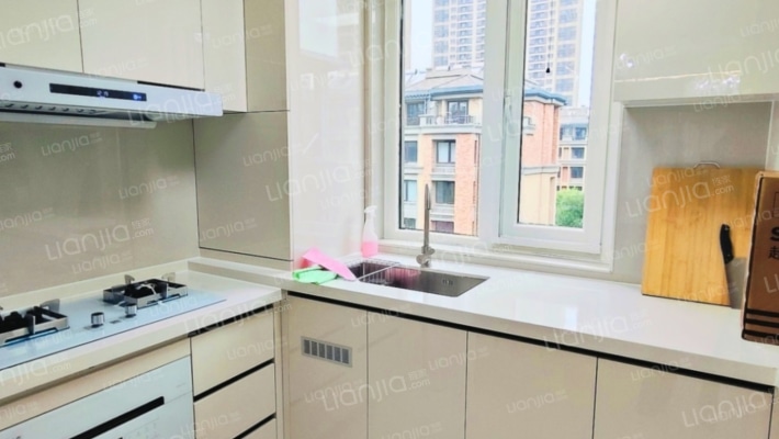 鸿坤理想尔湾A区洋房 精装修 距离北京1900米-厨房