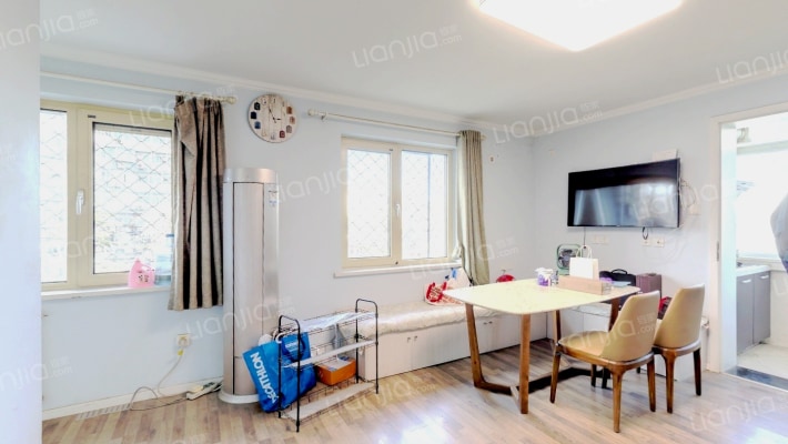 革新南路2号院二手房实景图