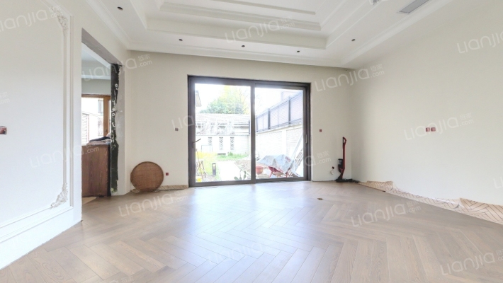 宝华栎庭二手房实景图