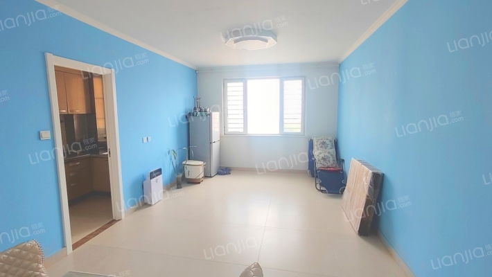 双塔区门口838 可西丁 自住精装修集中供暖 急售-客厅