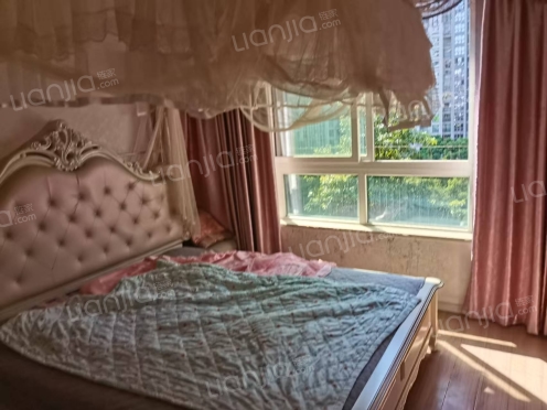 合租·春城斓山 1居室 东南卧