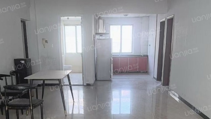 温馨嘉苑二手房实景图