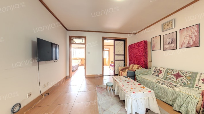 唐城小区二手房实景图