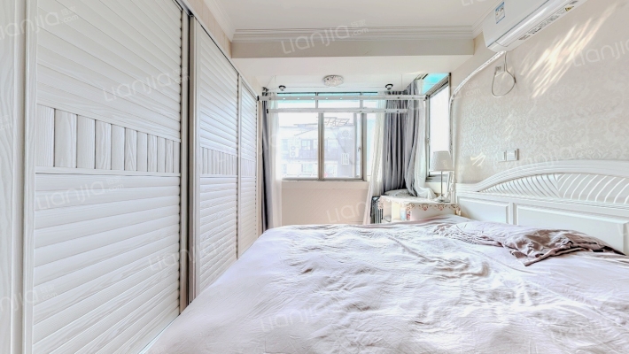 闸北场中公寓二手房实景图