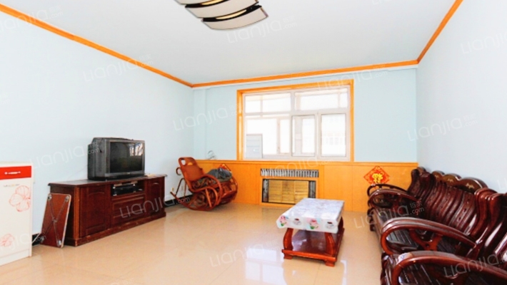 农业局西小区二手房实景图