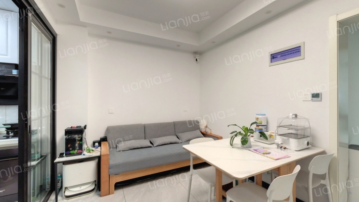 华阳佳园二手房实景图