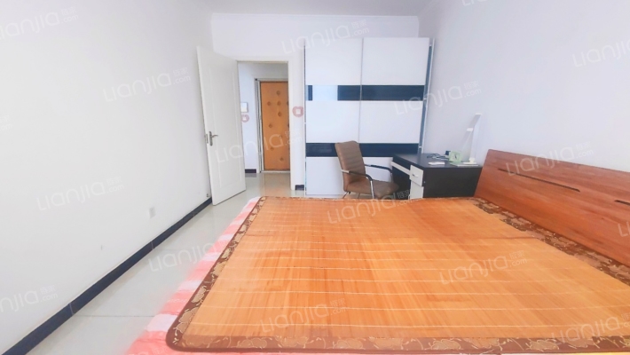 中市心 带车位 交通便利 南北通透-卧室B