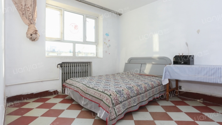 工人村铁道东烟厂家属楼二手房实景图