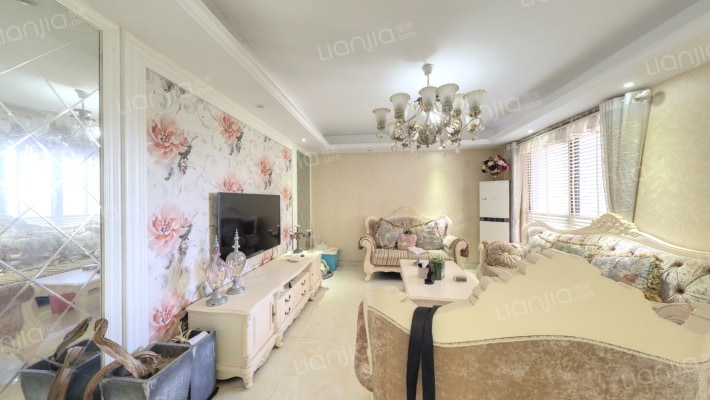 百合春天二手房实景图