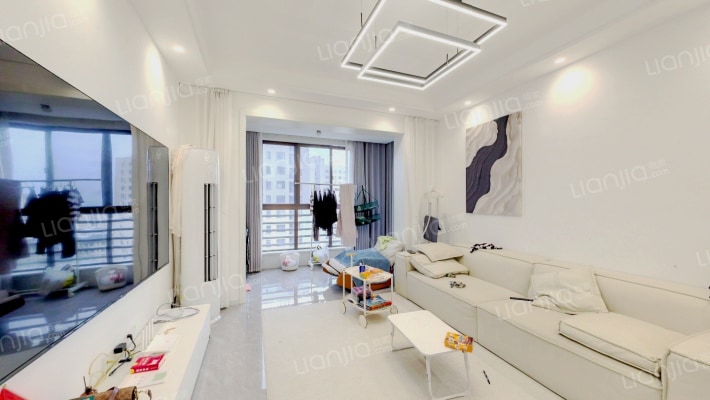 君豪华庭二手房实景图