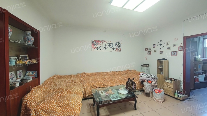 潜龙集团宿舍二手房实景图