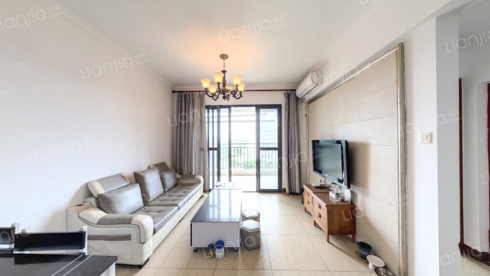南海佳园二手房实景图