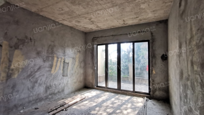 恒大美丽沙悦龙府二手房实景图