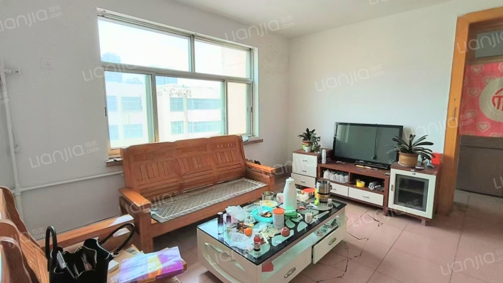 龙城中学教师公寓二手房实景图