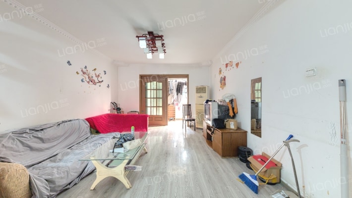 金盛家园二手房实景图