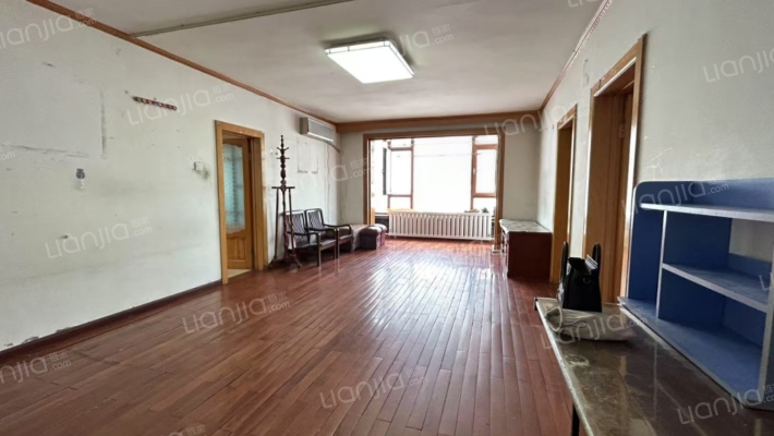 交警二区二手房实景图