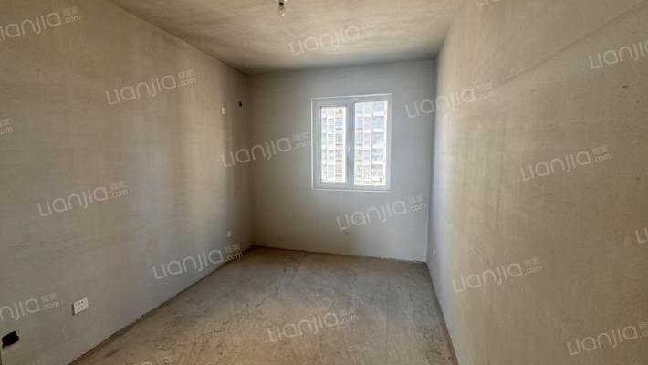 小区环境优美， 绿化高，人车分流，出京进京很方便-卧室C