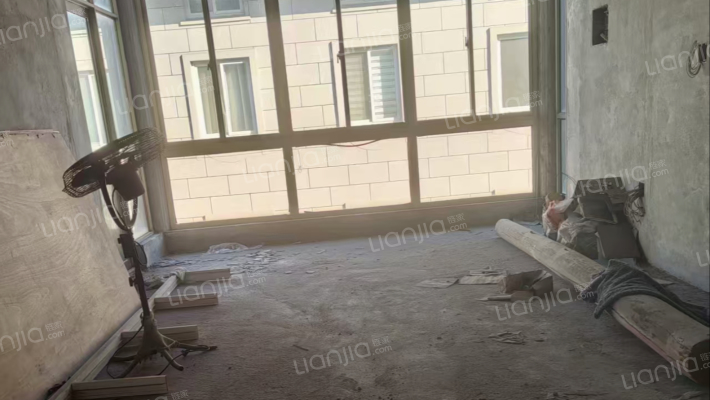 梅北小区二手房实景图