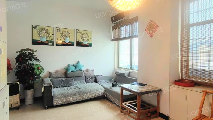 湘域中央二手房实景图