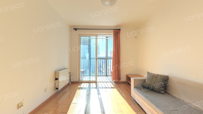 南海家园一里二手房实景图