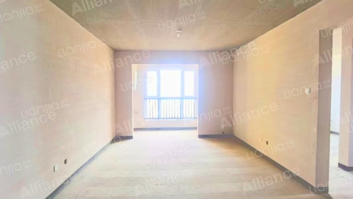 孔雀城悦澜湾70年大产权，120.23平90万-客厅