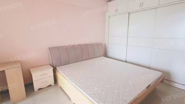 业主急售 弘德缘2居 配套齐全 交通便利-卧室A