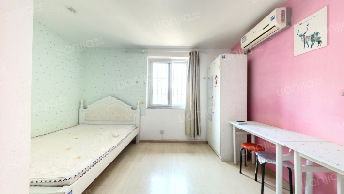 六里桥10号院二手房实景图