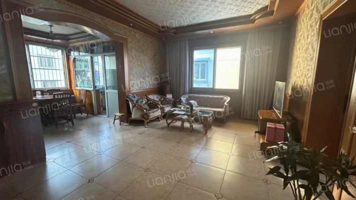 外贸小区二手房实景图