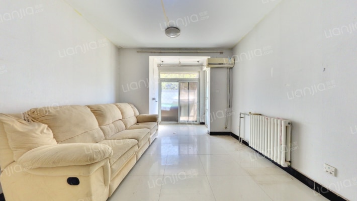 下坡屯家园三区二手房实景图