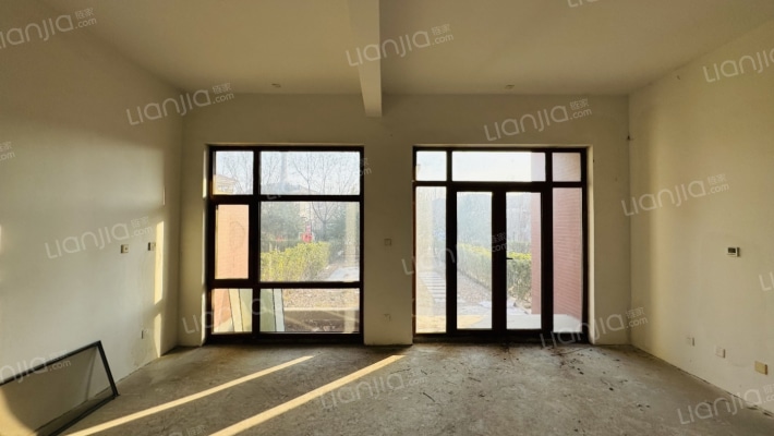 望岳山居二手房实景图