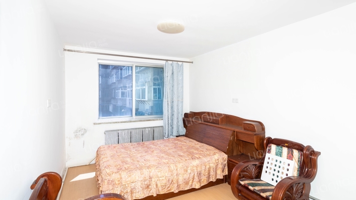 盐库小区二手房实景图