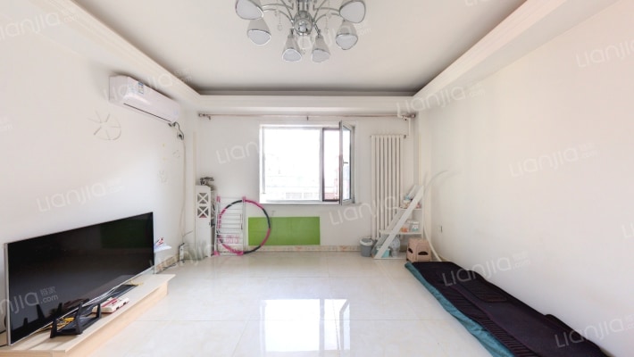 东仓库家属院二手房实景图