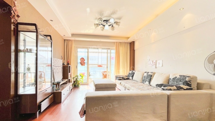 红山美居二手房实景图