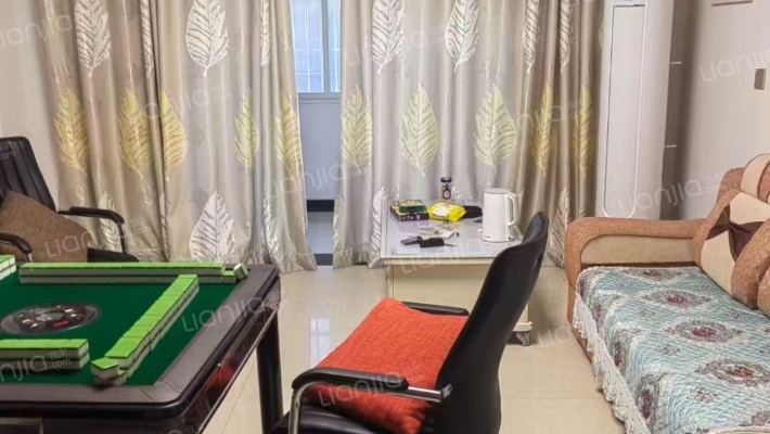 阳城公园商业步行街中段二手房实景图