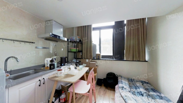 蓝天市心广场二手房实景图