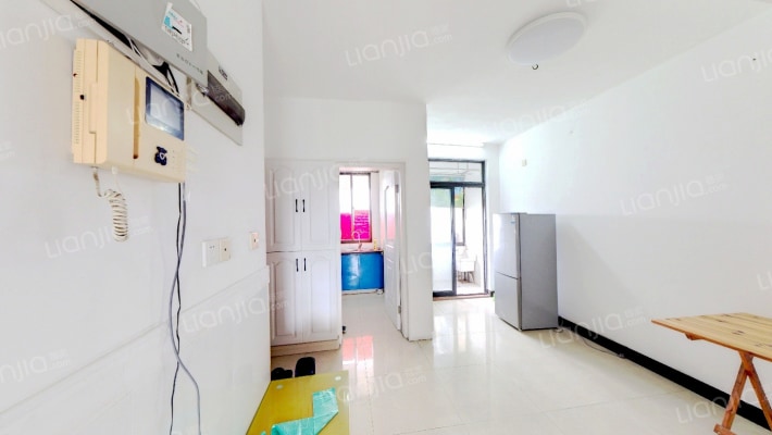 东方名嘉南区二手房实景图