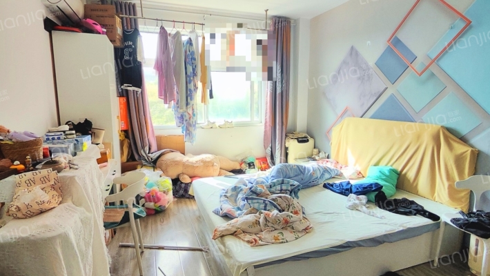 东方锦城小区二手房实景图