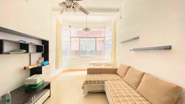 客车厂宿舍二手房实景图