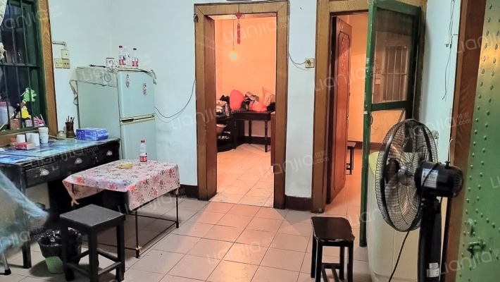 黄白路128号二手房实景图