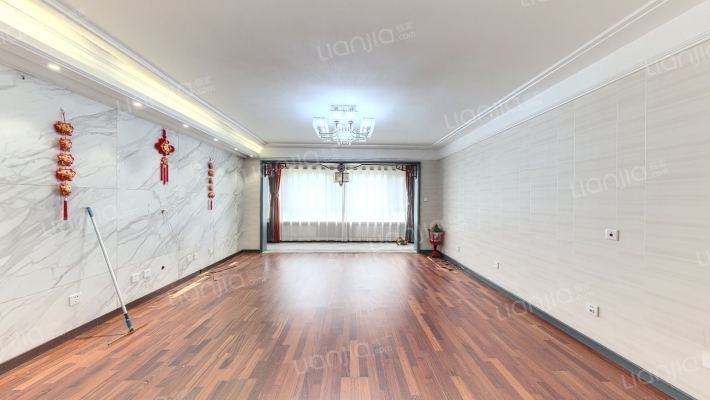 鼎秀家园二手房实景图